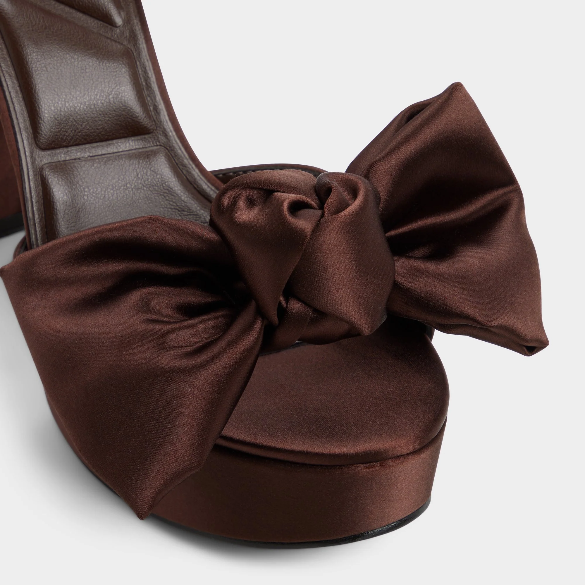 Luscious - Image 5