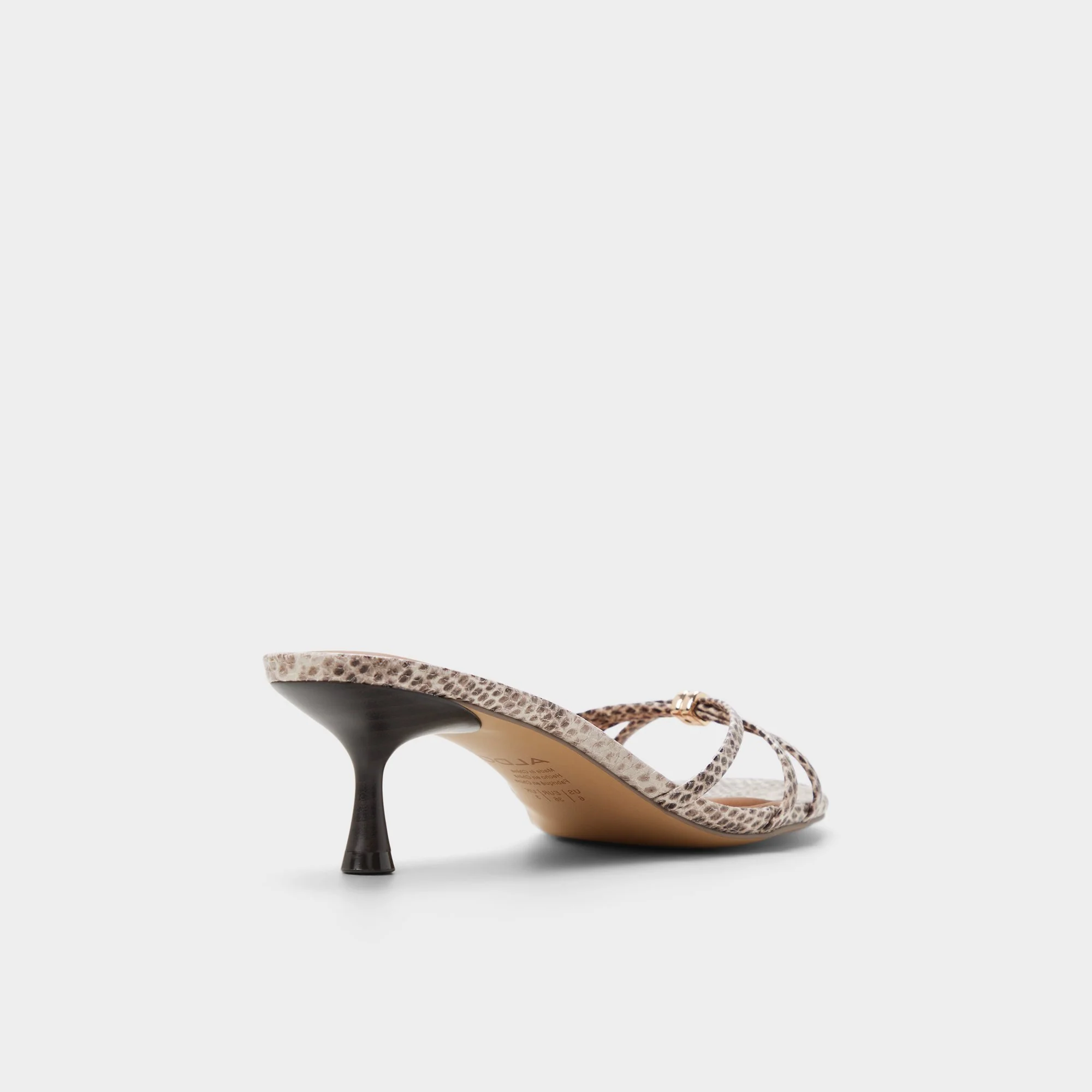 Madalyn - Image 2