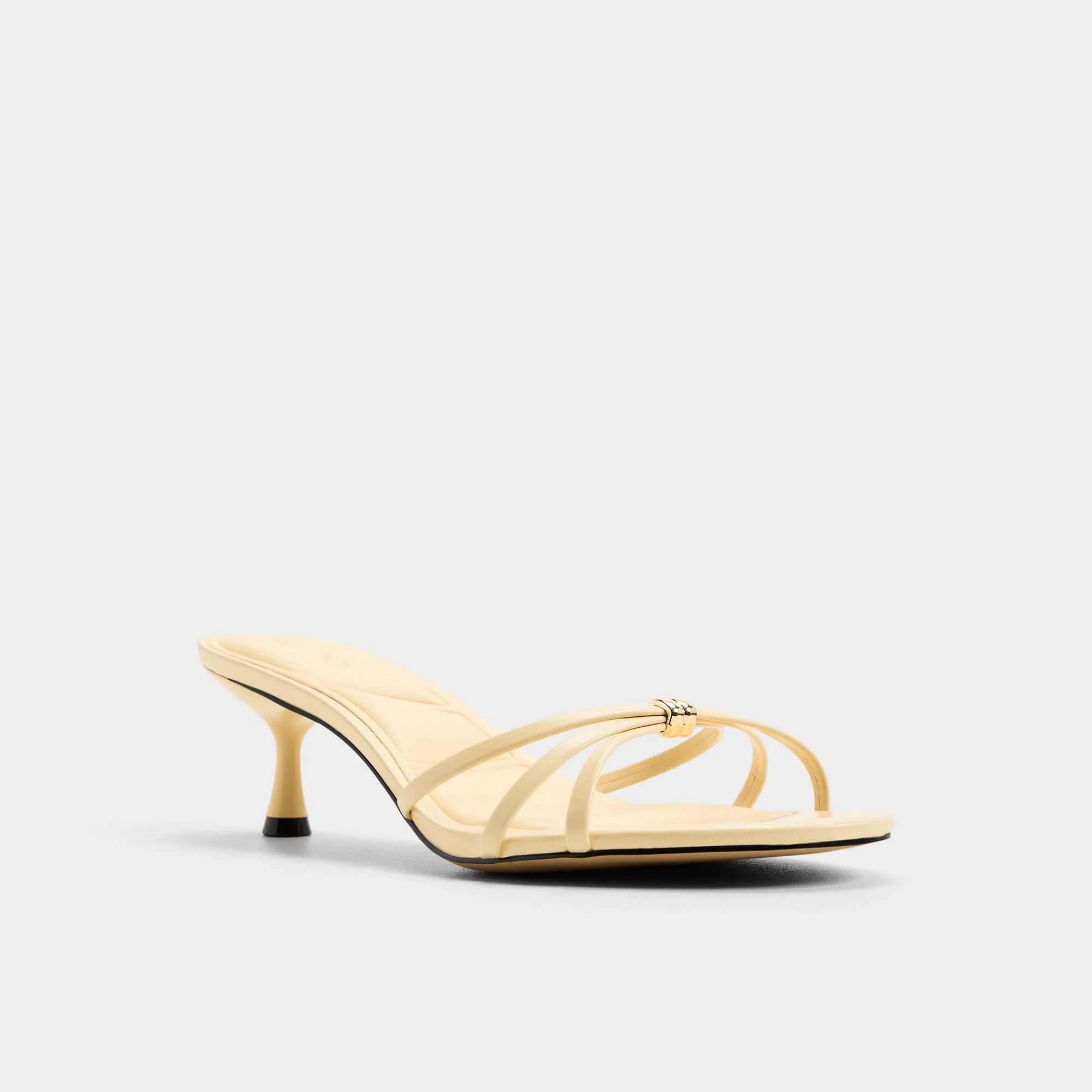 Madalyn - Image 4