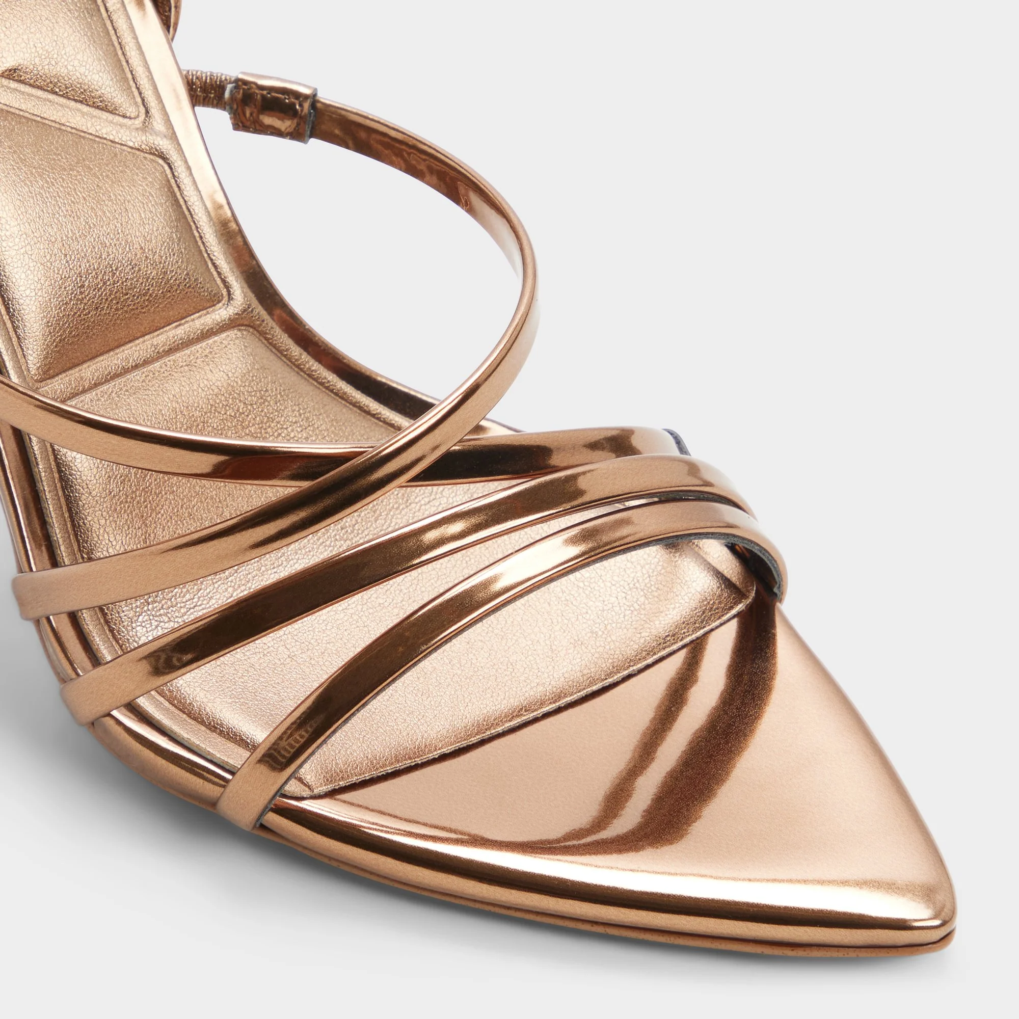 Solania - Image 5